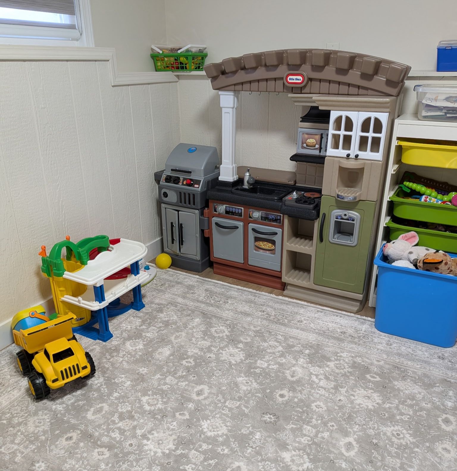 Creative Arts Station